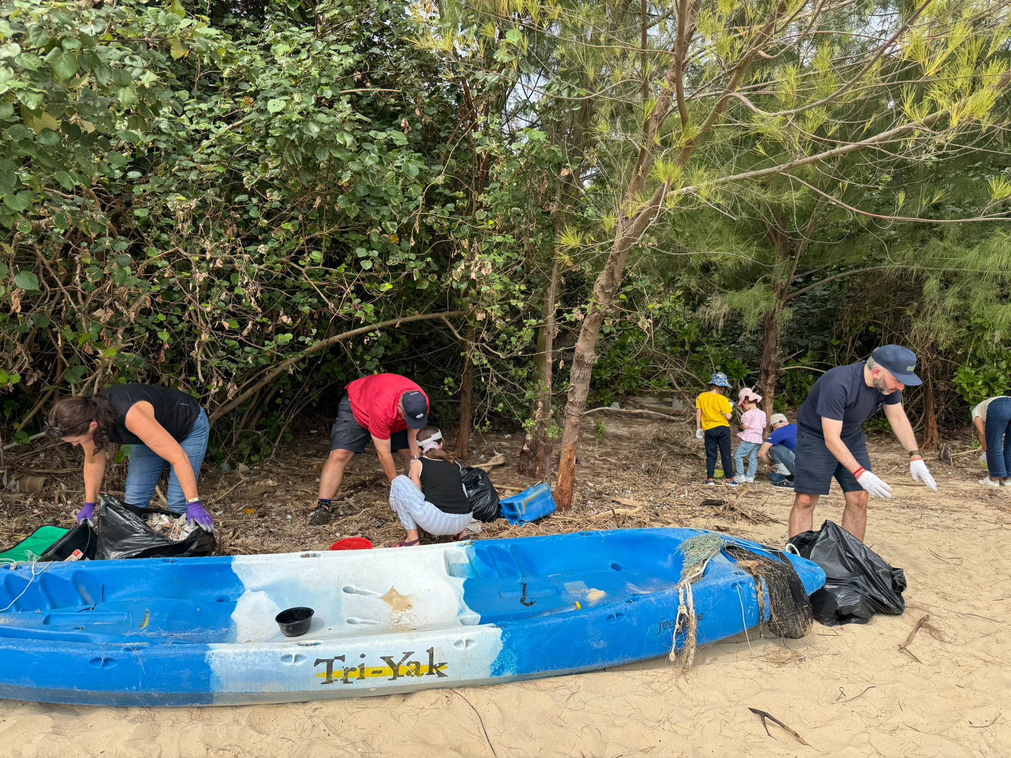 MitzvahDay2025_BeachCleanUp_1