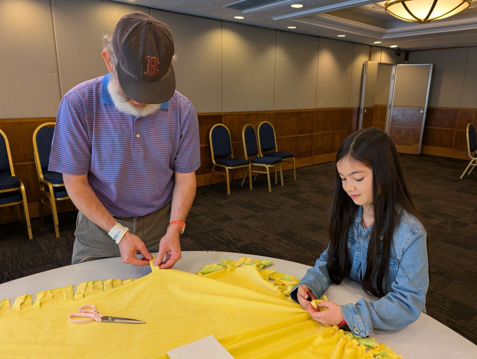 MitzvahDay2025_BlanketMaking_2